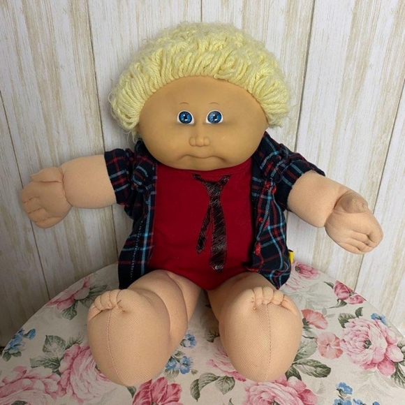 Authentic Xavier Roberts blonde cabbage patch boy - Picture 3 of 5